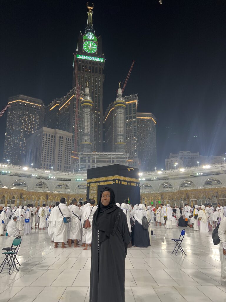 Meeka in front of the Kaba in Makkah, Saudi Arabia